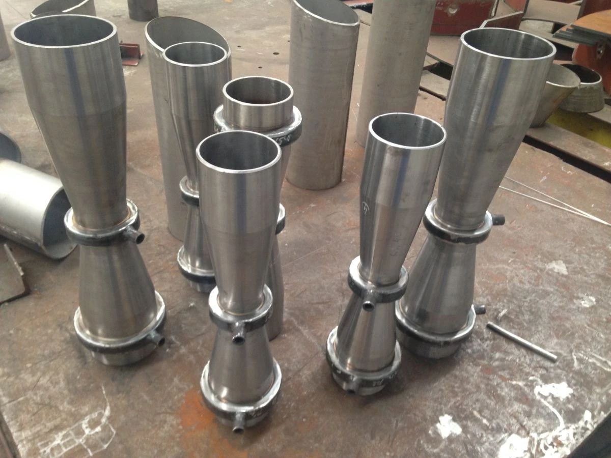Small bore Venturi tubes with tapping rings